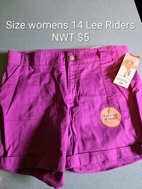Lee Riders Women's Magenta Roll-Cuff Shorts